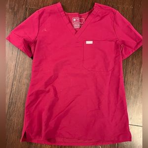 Catarina™ One-Pocket Scrub Top